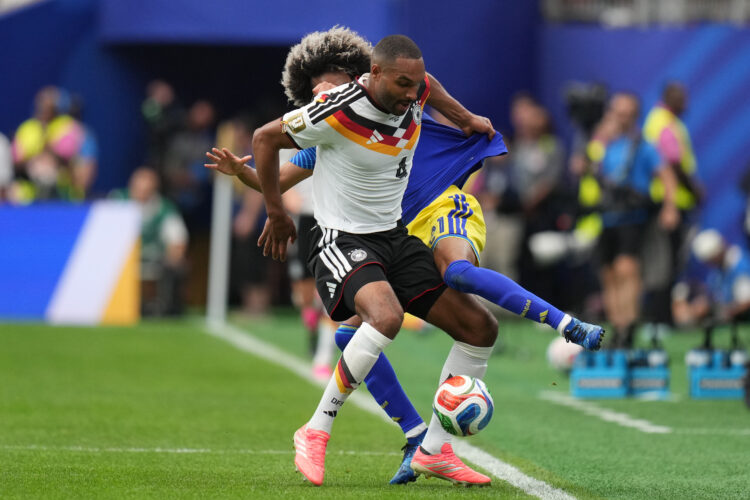 Spain superstar declared fit for debut in World Cup